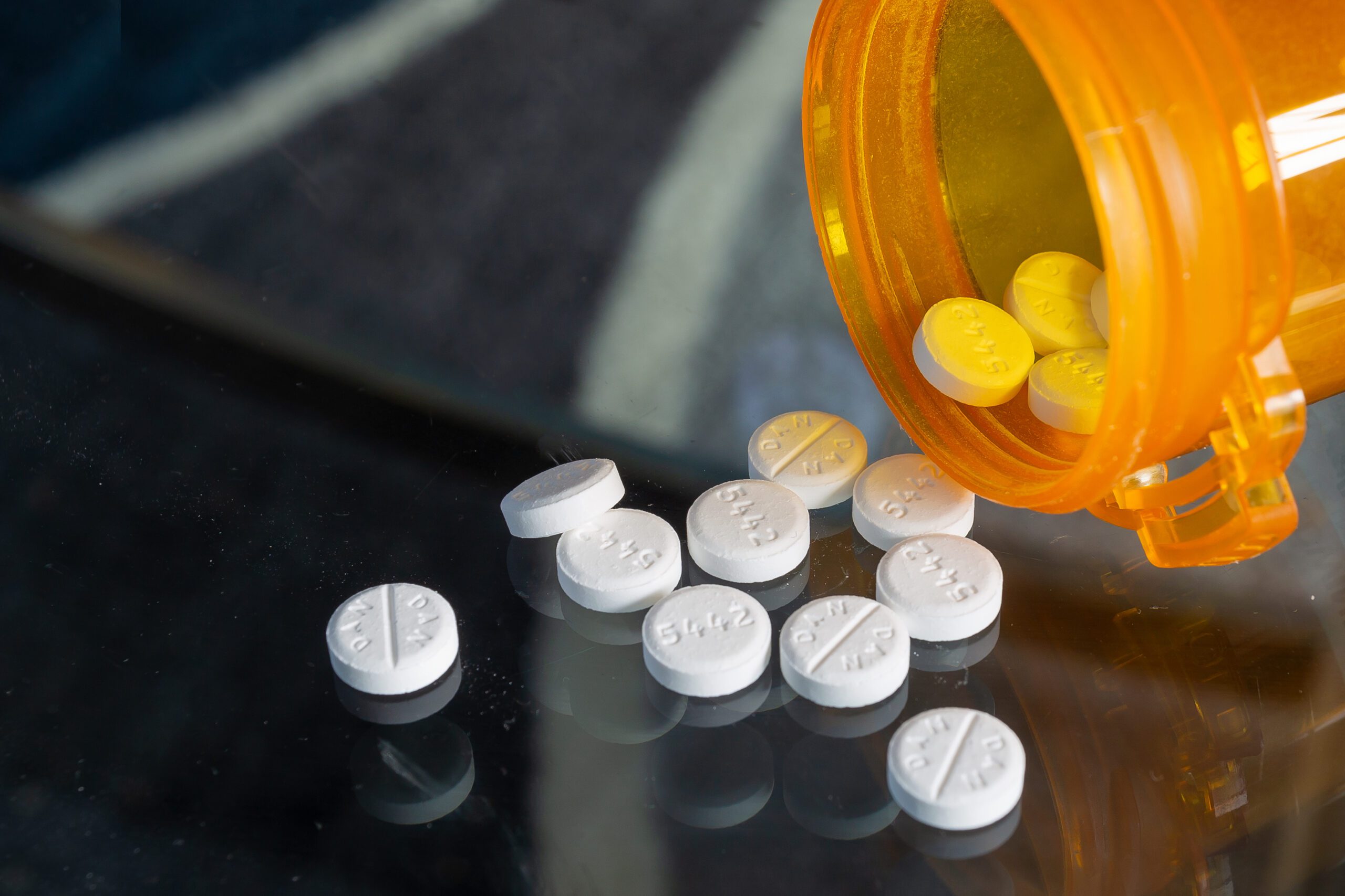 How Prescription Drug Addiction Affects Your Health