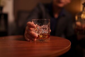 English Mountain - Understanding Alcohol Use Disorder